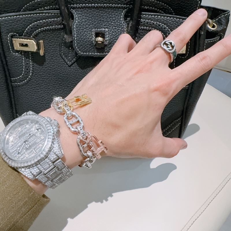 H**me5 bracelets